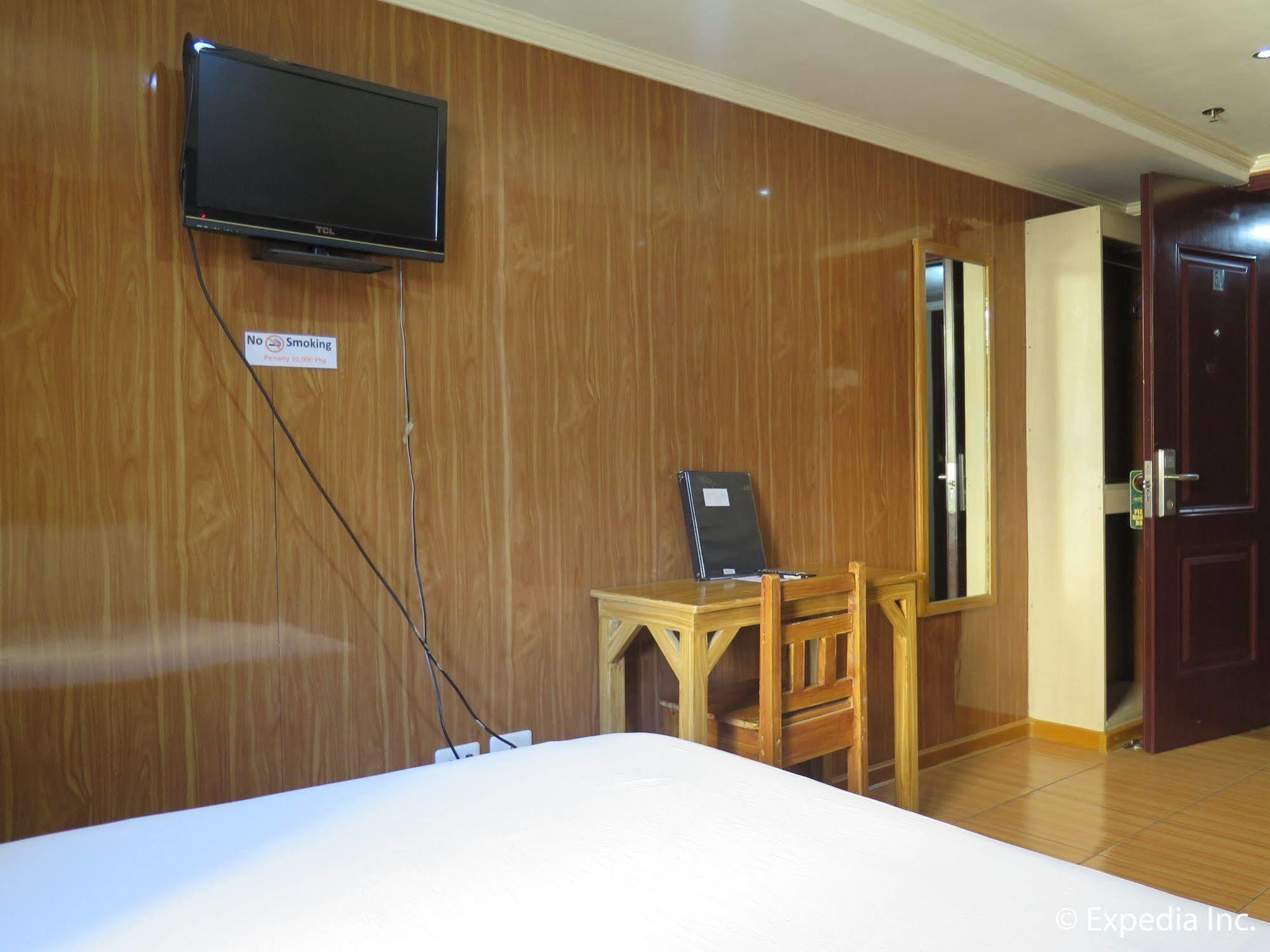 Hotel Uno Davao Exterior photo